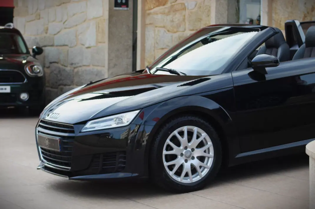 Audi TT Roadster 2015 - 23990 EUR, 151000 km - AUTO.MOTO.pt - 151000km - foto 21 de 37