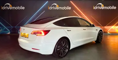 Tesla Model 3 2020 - 29900 EUR, 108726 km - AUTO.MOTO.pt - 108726km - foto 31 de 36