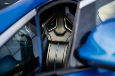 Opel Astra GTC 2013 - 23500 EUR, 109000 km - AUTO.MOTO.pt - 109000km - foto 35 de 47