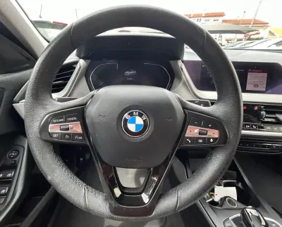 BMW 116 2021 - 21500 EUR, 107449 km - AUTO.MOTO.pt - 107449km - foto 11 de 24
