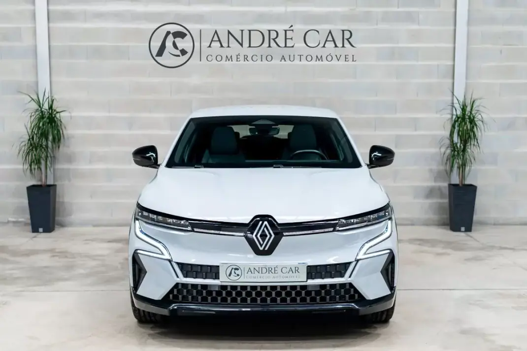 Renault Mégane E-Tech 2023 - 26950 EUR, 41550 km - 41550km - foto 3 de 50