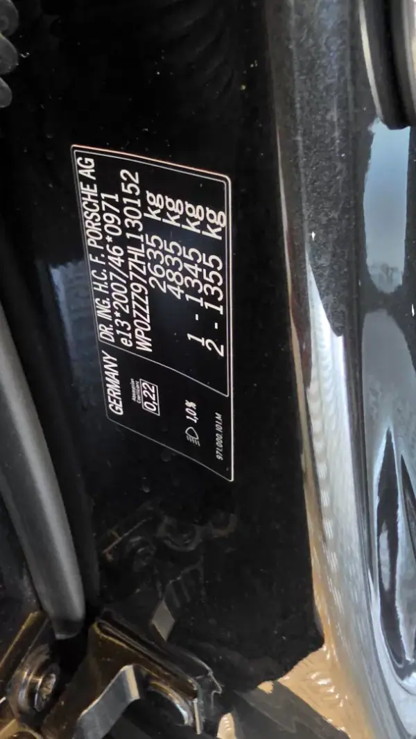Porsche Panamera 2016 - 62500 EUR, 186989 km - AUTO.MOTO.pt - 186989km - foto 64 de 69