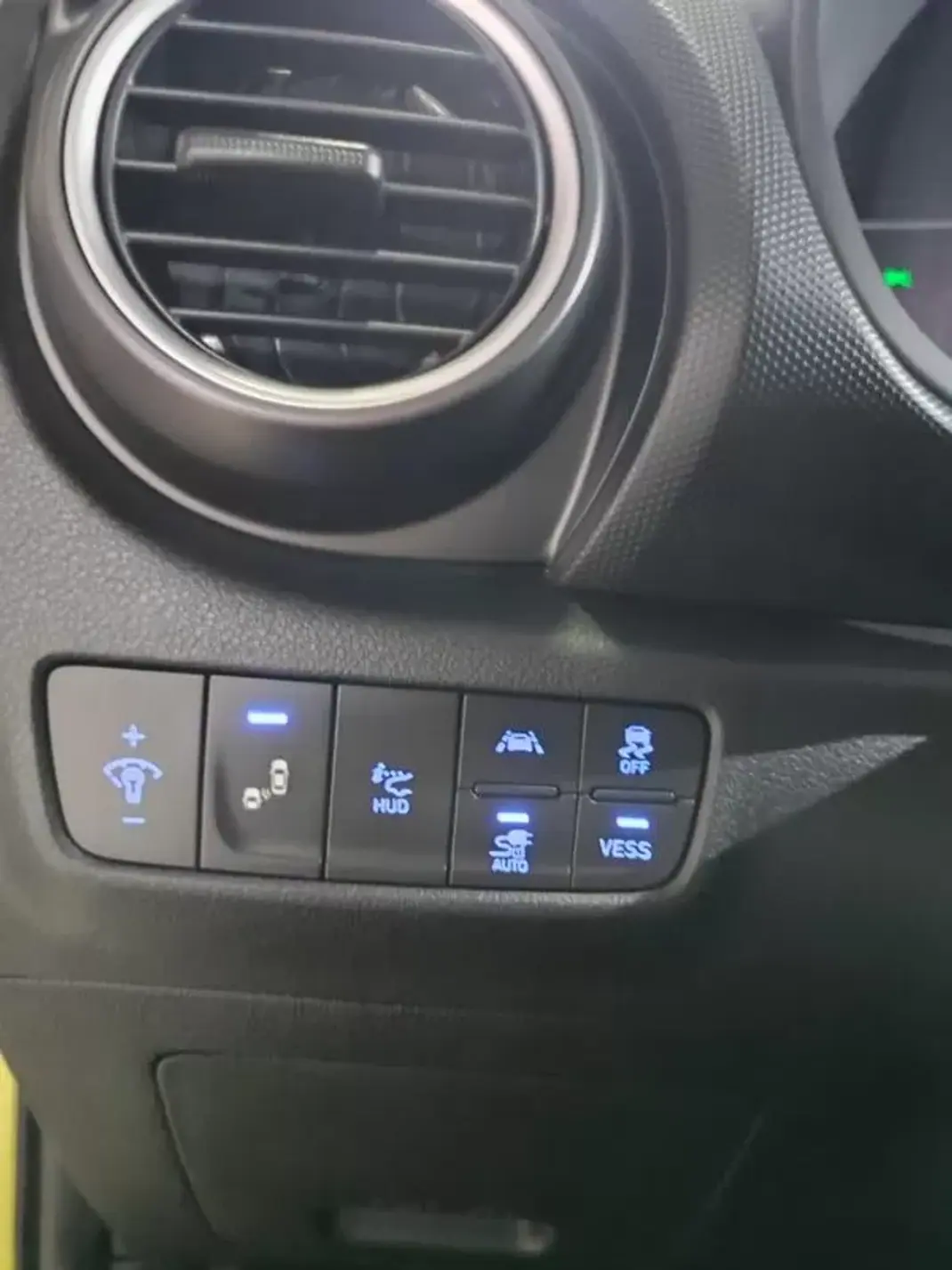 Hyundai Kauai 2019 - 19750 EUR, 111500 km - AUTO.MOTO.pt - 111500km - foto 22 de 35