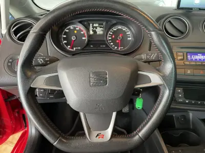 SEAT Ibiza ST 2014 - 12900 EUR, 97000 km - AUTO.MOTO.pt - 97000km - foto 21 de 27