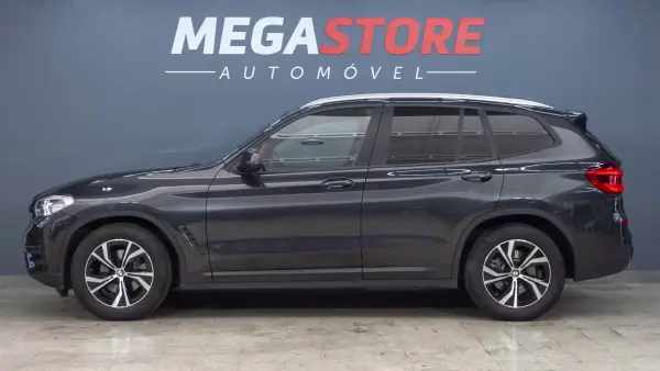 BMW X3 2019 - 29900 EUR, 104000 km - AUTO.MOTO.pt - 104000km - foto 4 de 36