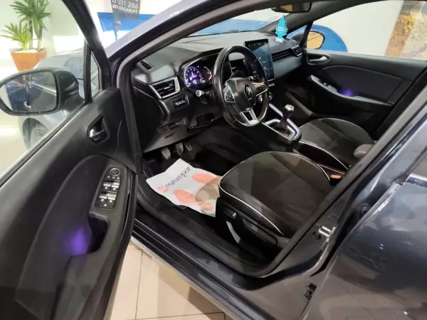Renault Clio 2020 - 13990 EUR, 65000 km - AUTO.MOTO.pt - 65000km - foto 12 de 30