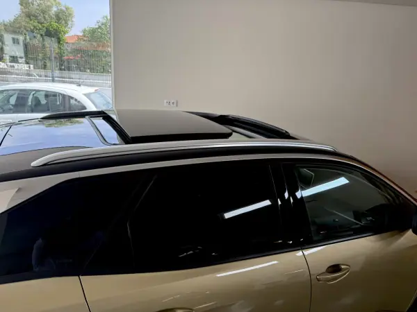 Peugeot 3008 2017 - 18500 EUR, 155000 km - AUTO.MOTO.pt - 155000km - foto 81 de 112