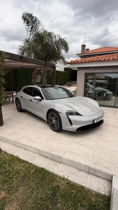 Porsche Taycan Cross Turismo 2022 - 69900 EUR, 58900 km - foto 6 de 21