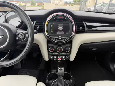 MINI 3 Portas 2016 - 17990 EUR, 130000 km - AUTO.MOTO.pt - 130000km - foto 19 de 30