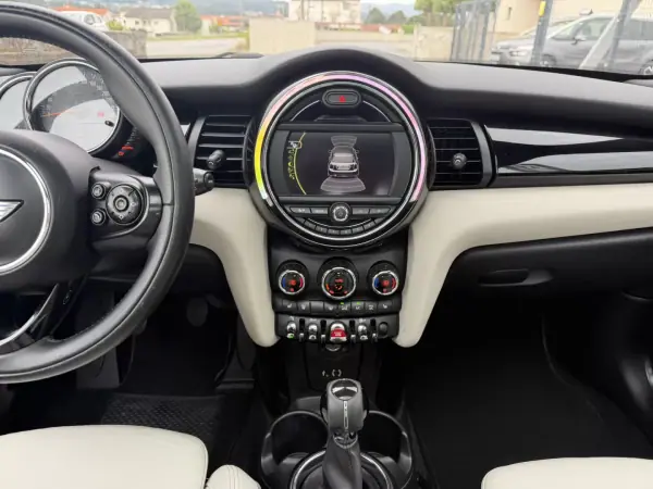 MINI 3 Portas 2016 - 17990 EUR, 130000 km - AUTO.MOTO.pt - 130000km - foto 19 de 30