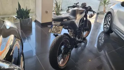 Husqvarna 701 Enduro 2020 - 3500 EUR, 13603 km - AUTO.MOTO.pt - 13603km - foto 3 de 9