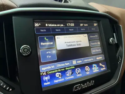 Maserati Ghibli 2014 - 36950 EUR, 112382 km - AUTO.MOTO.pt - 112382km - foto 41 de 50
