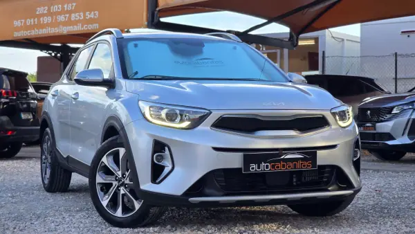 Kia Stonic 2024 - 19750 EUR, 21740 km - 21740km - foto 2 de 23