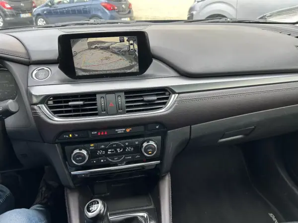 Mazda 6 2016 - 15750 EUR, 156100 km - AUTO.MOTO.pt - 156100km - foto 9 de 22