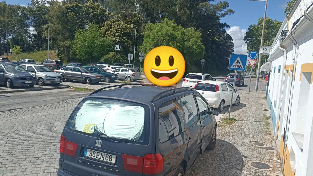 SEAT Alhambra 2007 - 2000 EUR, 360600 km - AUTO.MOTO.pt - 360600km - foto 1 de 4