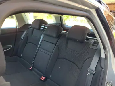 Citroën C5 Tourer 2011 - 5450 EUR, 337759 km - AUTO.MOTO.pt - 337759km - foto 7 de 13
