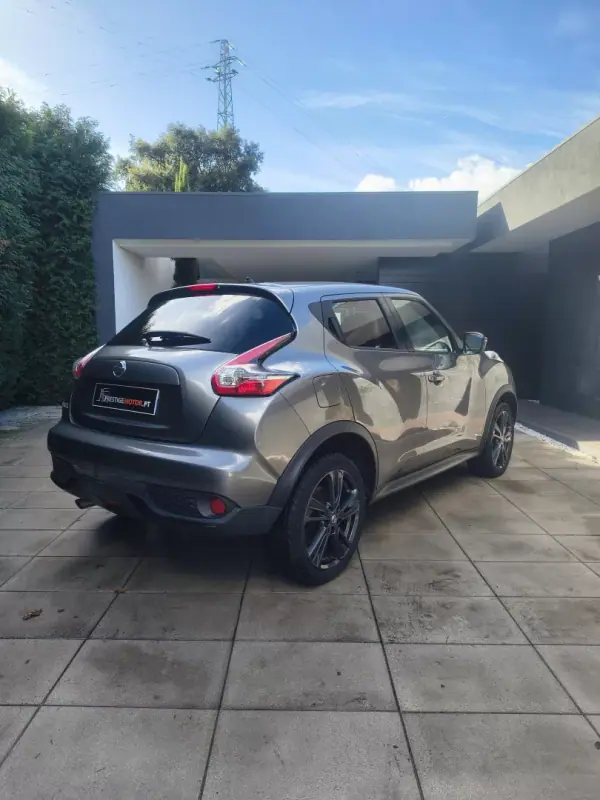 Nissan Juke 2017 - 12750 EUR, 136000 km - AUTO.MOTO.pt - 136000km - foto 6 de 23