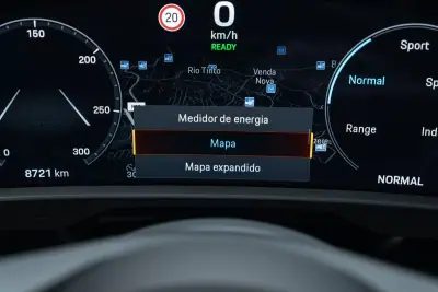 Porsche Taycan 2024 - 84950 EUR, 8000 km - AUTO.MOTO.pt - 8000km - foto 33 de 58