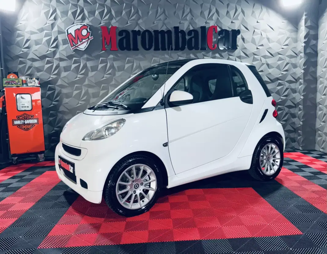 Smart ForTwo Coupé 2011 - 5990 EUR, 169800 km - AUTO.MOTO.pt - 169800km - foto 1 de 33