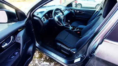 Nissan Qashqai 2017 - 15999 EUR, 139999 km - AUTO.MOTO.pt - 139999km - foto 18 de 34