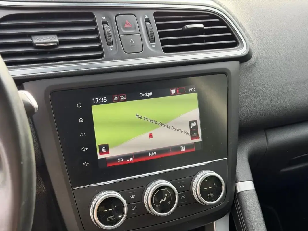 Renault Kadjar 2020 - 16900 EUR, 106065 km - AUTO.MOTO.pt - 106065km - foto 20 de 25