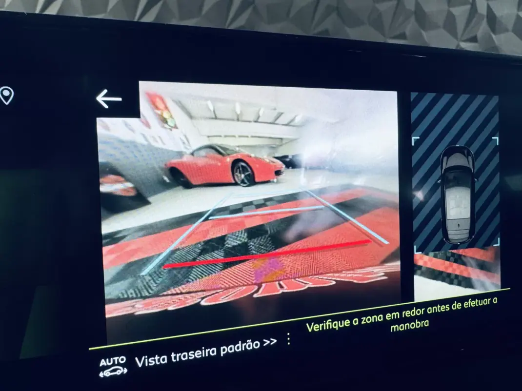 Peugeot 208 2022 - 15990 EUR, 75129 km - AUTO.MOTO.pt - 75129km - foto 22 de 35