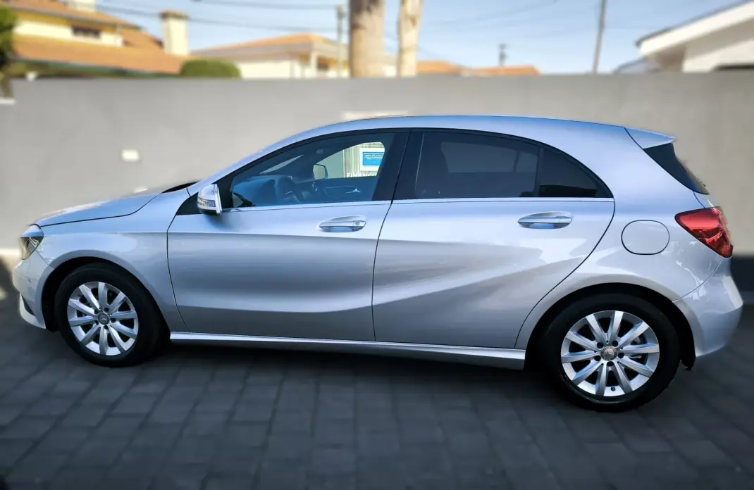 Mercedes-Benz A 160 2014 - 15950 EUR, 64000 km - AUTO.MOTO.pt - 64000km - foto 10 de 34