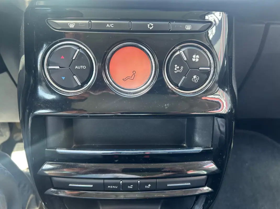 Citroën C3 2016 - 7590 EUR, 127000 km - AUTO.MOTO.pt - 127000km - foto 17 de 17