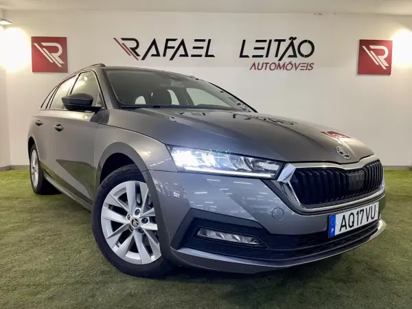 Skoda Octavia Break 2022 - 21500 EUR, 62000 km - AUTO.MOTO.pt - 62000km - foto 5 de 33