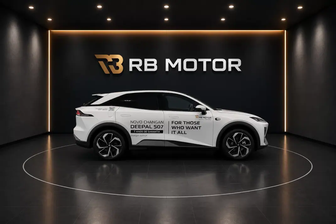 2025 - 39500 EUR, 8500 km - AUTO.MOTO.pt - 8500km - foto 3 de 14