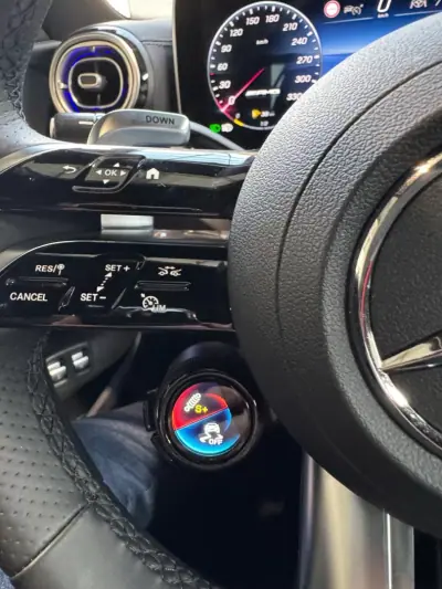 Mercedes-Benz C 63 AMG 2024 - 114990 EUR, 6065 km - AUTO.MOTO.pt - 6065km - foto 20 de 24