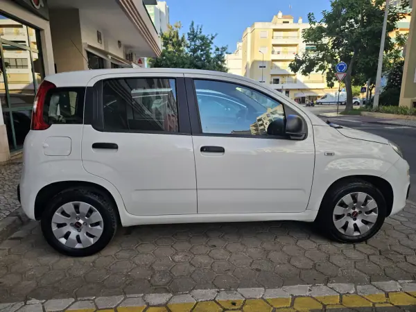 Fiat Panda 2019 - 9800 EUR, 39264 km - AUTO.MOTO.pt - 39264km - foto 11 de 11