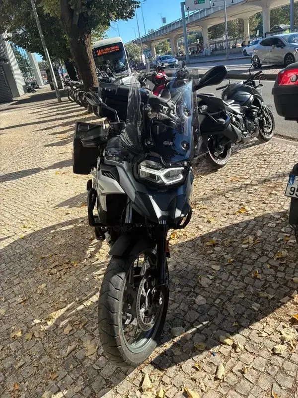BMW 100 2020 Petrol