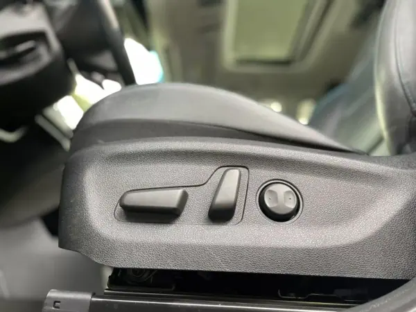 Kia e-Niro 2021 - 33500 EUR, 69000 km - AUTO.MOTO.pt - 69000km - foto 17 de 51