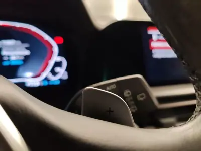 BMW 320 2021 - 28750 EUR, 112168 km - AUTO.MOTO.pt - 112168km - foto 21 de 29