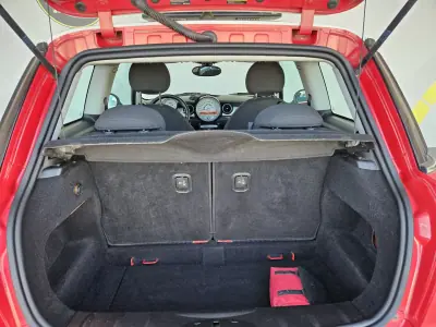 MINI Cooper 2009 - 6750 EUR, 160000 km - AUTO.MOTO.pt - 160000km - foto 7 de 9