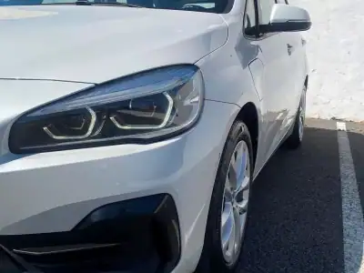 BMW 225xe Active Tourer 2020 - 16990 EUR, 127000 km - AUTO.MOTO.pt - 127000km - foto 9 de 23