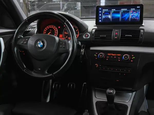 BMW 120 2011 - 14900 EUR, 207482 km - AUTO.MOTO.pt - 207482km - foto 9 de 18