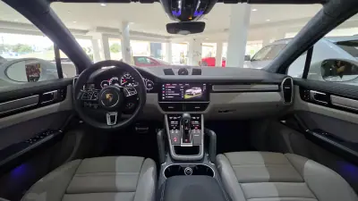 Porsche Cayenne 2022 - 120000 EUR, 42421 km - AUTO.MOTO.pt - 42421km - foto 6 de 27
