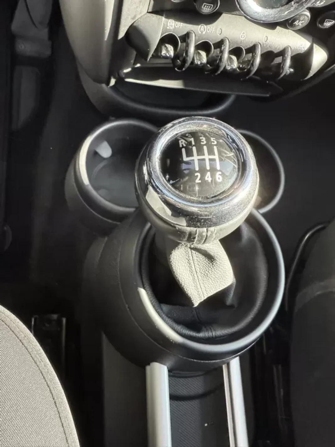 MINI Countryman 2013 - 14900 EUR, 167568 km - AUTO.MOTO.pt - 167568km - foto 17 de 17