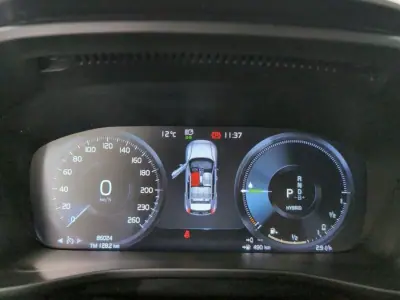 Volvo XC 40 2022 - 28990 EUR, 86024 km - AUTO.MOTO.pt - 86024km - foto 6 de 10