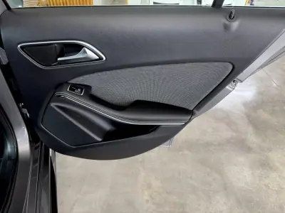 Mercedes-Benz A 180 2015 - 15999 EUR, 219500 km - AUTO.MOTO.pt - 219500km - foto 67 de 110