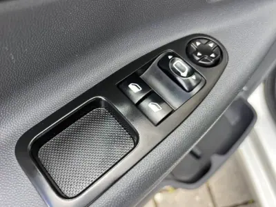 Citroën Jumpy 2015 - 16900 EUR, 135000 km - AUTO.MOTO.pt - 135000km - foto 19 de 39