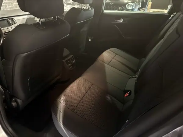 Peugeot 508 SW 2017 - 12490 EUR, 195000 km - AUTO.MOTO.pt - 195000km - foto 8 de 16