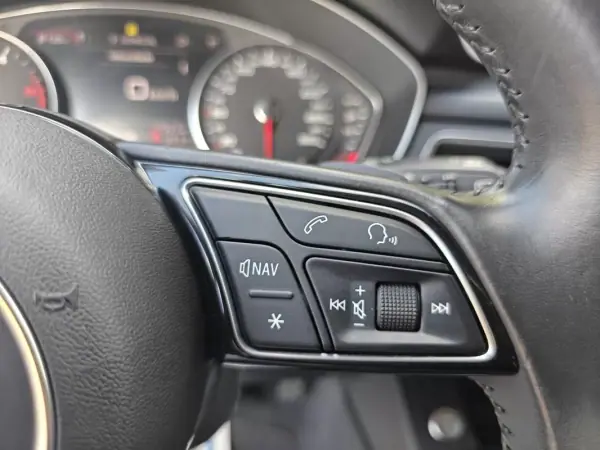 Audi A4 Avant 2019 - 23990 EUR, 79500 km - 79500km - foto 30 de 46