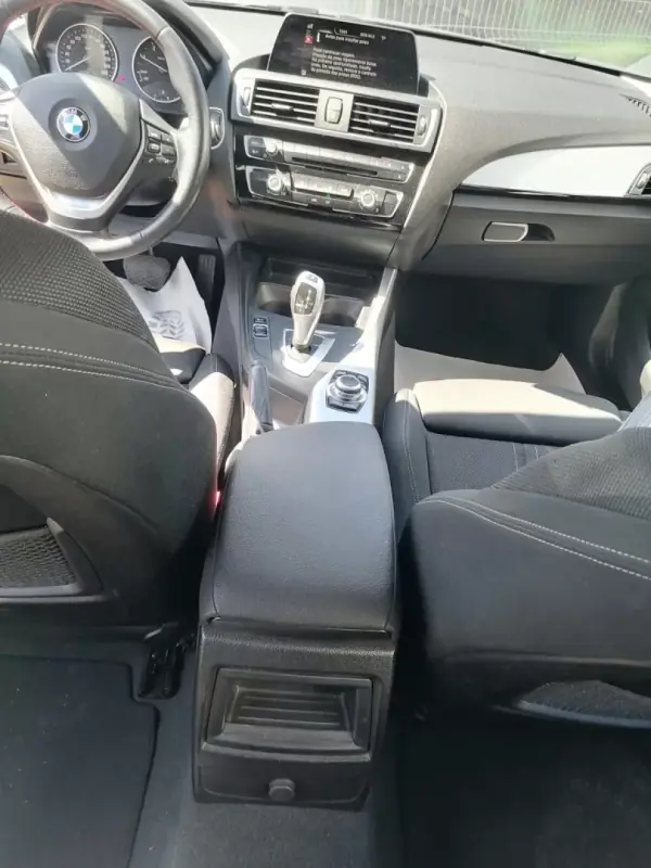 BMW 116 2017 - 16900 EUR, 141337 km - AUTO.MOTO.pt - 141337km - foto 11 de 16