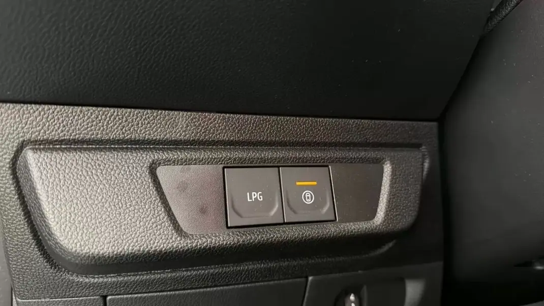 Dacia Sandero 2025 - 14990 EUR, 20225 km - AUTO.MOTO.pt - 20225km - foto 15 de 29