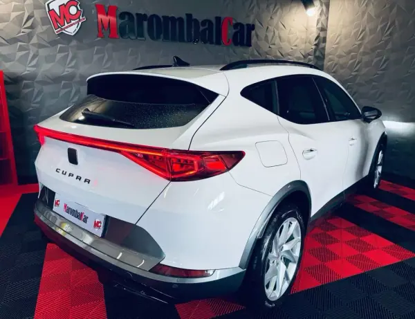 Cupra Formentor 2022 - 25990 EUR, 22968 km - AUTO.MOTO.pt - 22968km - foto 10 de 33