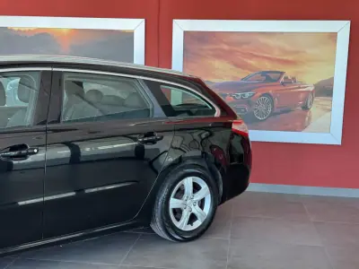 Peugeot 508 SW 2011 - 9500 EUR, 193362 km - AUTO.MOTO.pt - 193362km - foto 3 de 19
