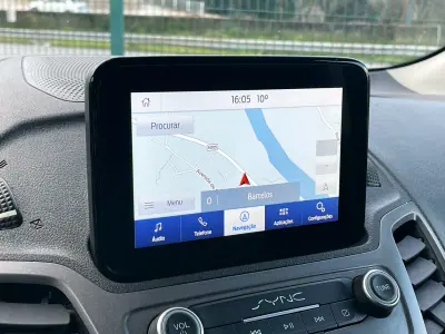 Ford Transit Connect 2021 - 15450 EUR, 114000 km - AUTO.MOTO.pt - 114000km - foto 23 de 26